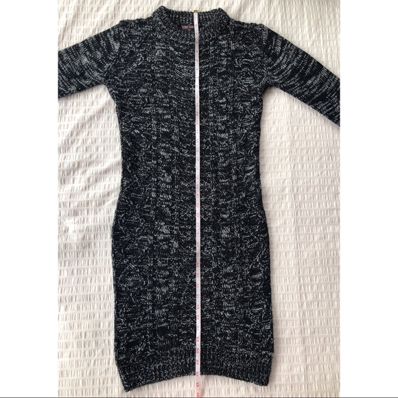 Cable Knit Long Sleeve Sweater Dress - Picture 9 of 16